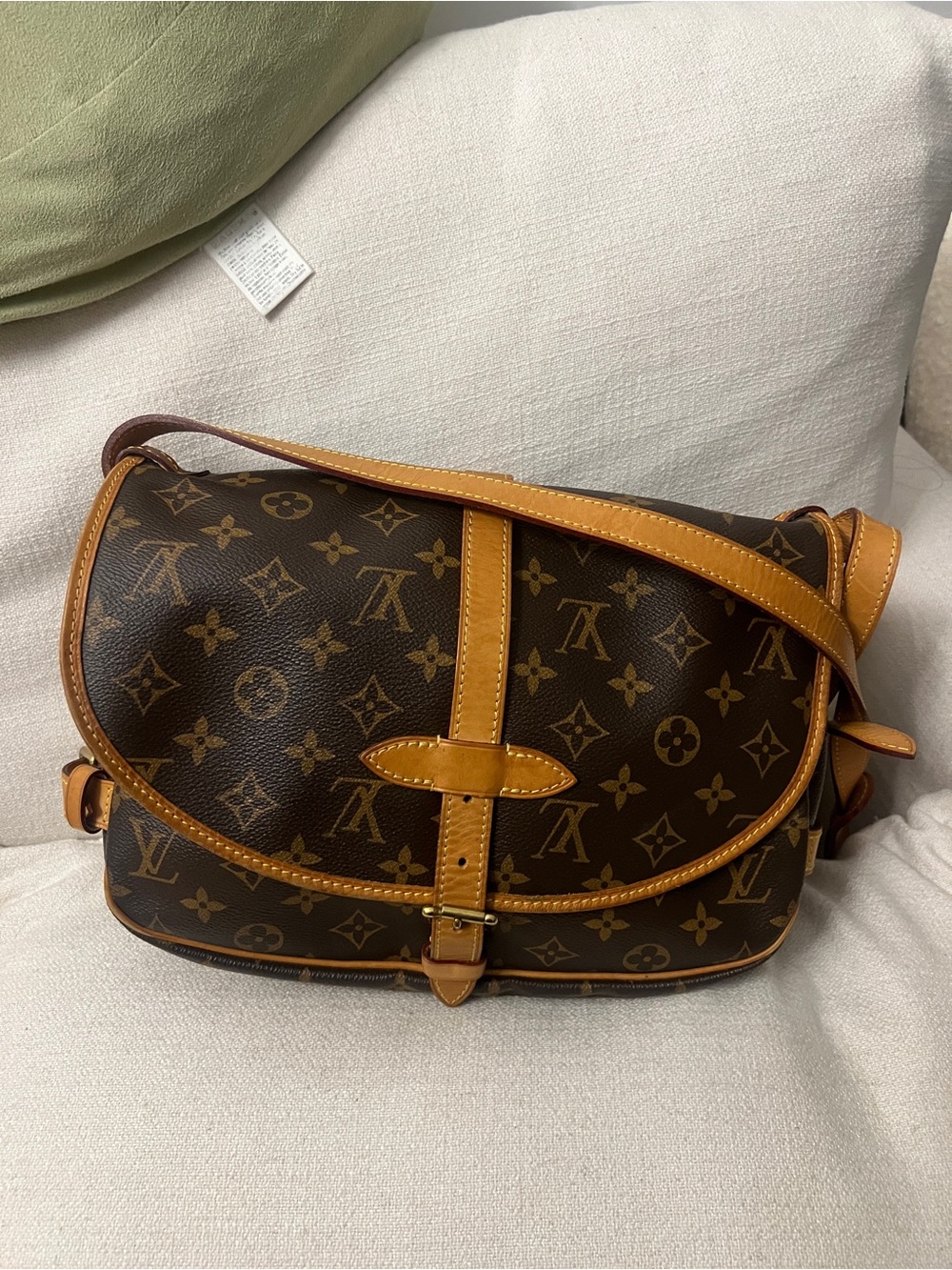 Louis Vuitton Monogram Canvas Crossbody Saumur 30